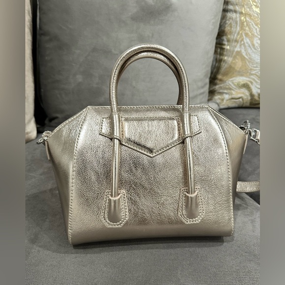 Givenchy Antigona Lock Mini - Picture 4 of 10